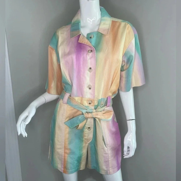 Current Air women’s rainbow short sleeve pastel button up, romper Size M - Picture 3 of 13